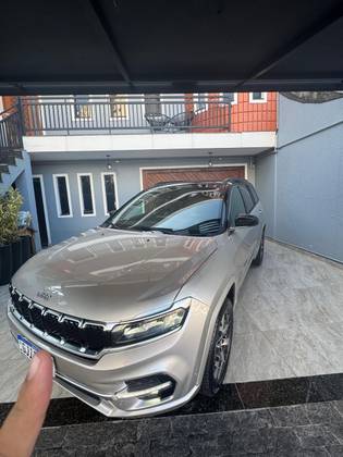JEEP COMMANDER 2.0 TD380 TURBO DIESEL OVERLAND AT9
